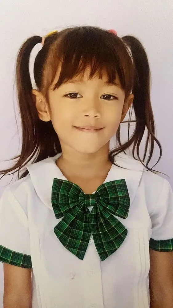 Jane moon khumairah laval